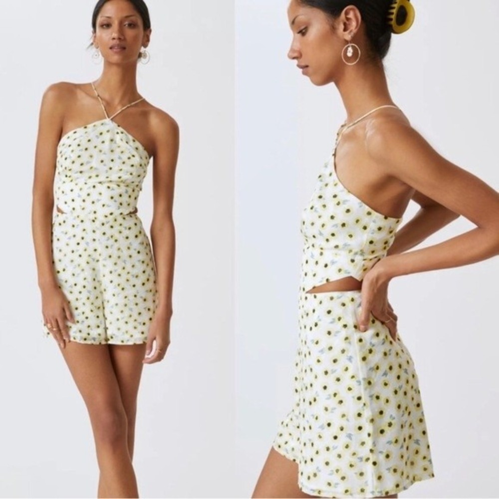 Anthropologie Hutch Yellow Cutout Ditsy Daisy Floral Halter Romper Size 4